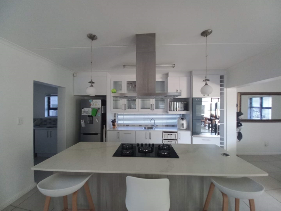 3 Bedroom Property for Sale in Brackenfell South Western Cape